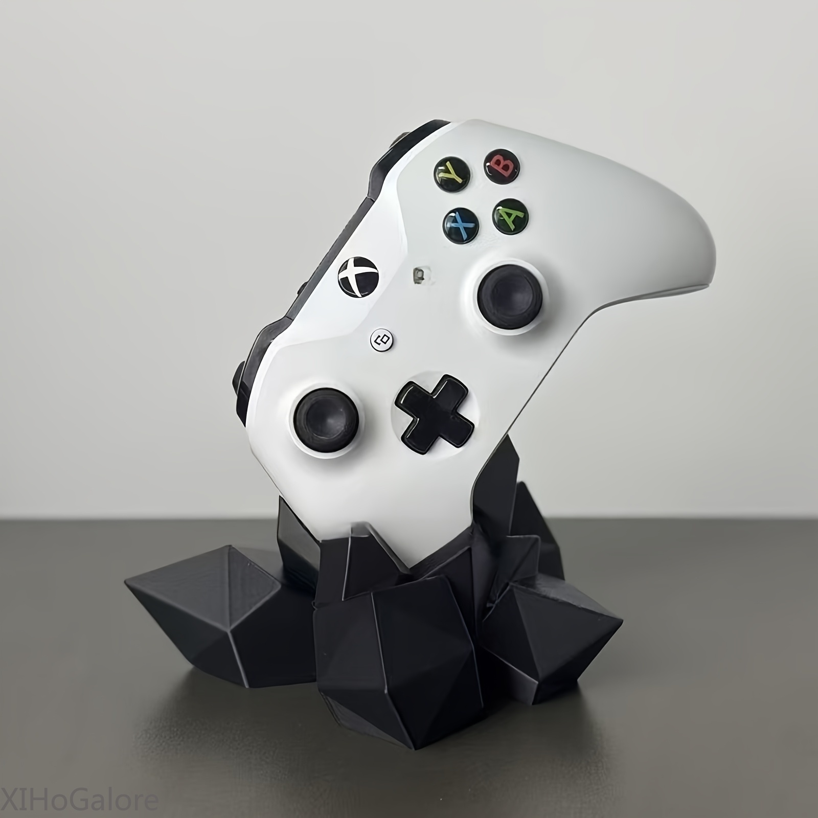 حامل تحكم ألعاب ثلاثي الأبعاد  - مراجعة Controller Stand Holder وسعره
